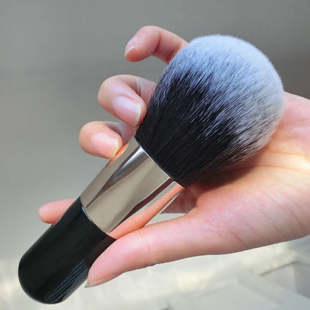 Pinceau Kabuki Haute Densité - Teint Zéro Défaut & Finition Professionnelle