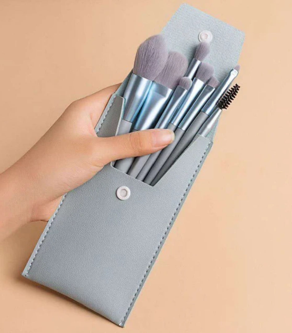 Mini Kit de 8 Pinceaux de make-up Maquillage & Pochette Kit de Voyage